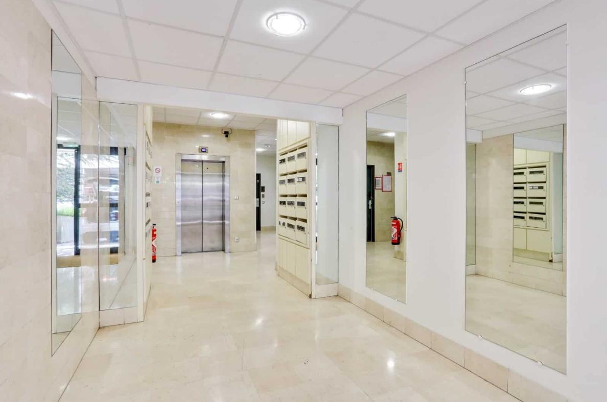 Bureau Antony 1693m² Location bureau Antony Hauts-de-Seine OLBUR2313536 0